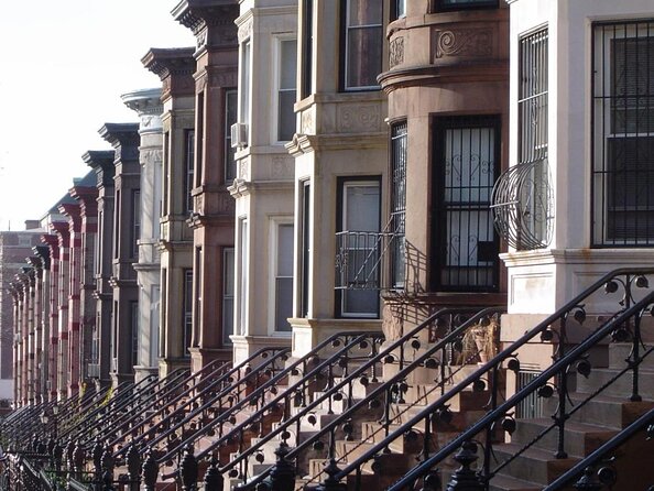 Brooklyn Food Walking Tour: Local Eats & Family‑Run Shops - Price and what $69.90 really buys in Brooklyn