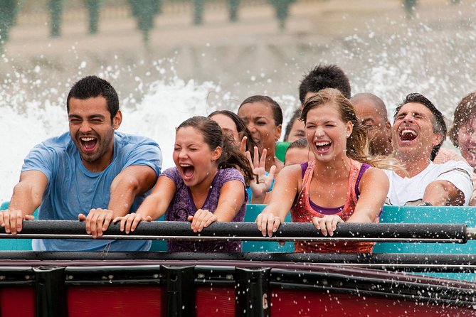 Busch Gardens Williamsburg Admission Ticket - Shows and animal entertainment: where the day breathes