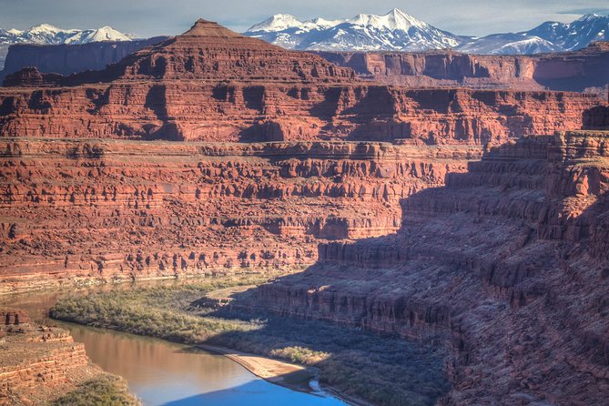 Canyonlands National Park Half-Day Tour from Moab - White Rim Road: Gooseneck Overlook, Colorado River bends, and Thelma and Louise Point