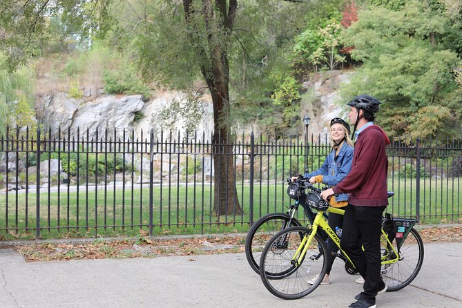 Central Park Bike Rental New York City - Central Park Zoo area: easy entry to people-watching
