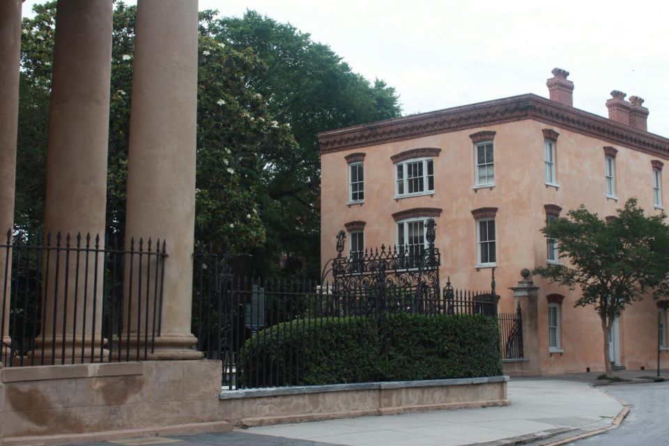 Charleston: Historic City Highlights Guided Bus Tour - Key Highlights at a Glance