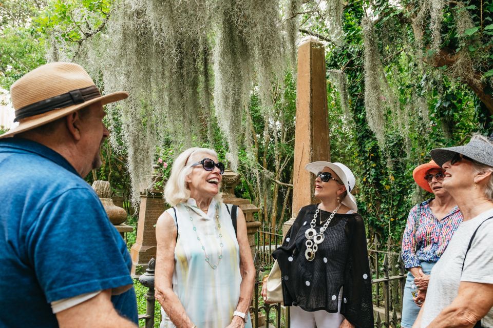 Charleston: Old Walled City Historical Walking Tour - The disaster timeline: fires, hurricanes, epidemics, siege, earthquake