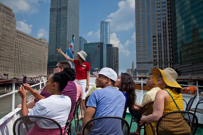Chicago Architecture Center River Cruise aboard First Lady - Key highlights worth lining up for