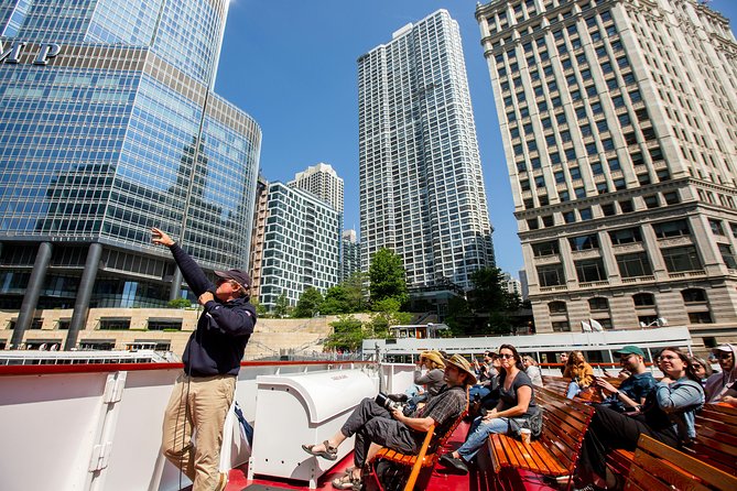 Chicago Architecture River Cruise - Hearing the guide: choose your seat like it’s part of the plan