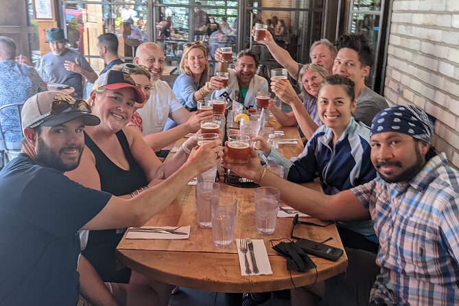 Chicago Favorites Ultimate Food and Walking Tour - Stop-by-stop: the Chicago food order you’ll feel in your stomach