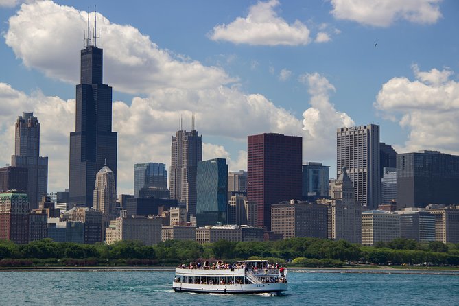 Chicago Lake and River Architecture Tour - Why this river-and-lake cruise is such a smart Chicago starter