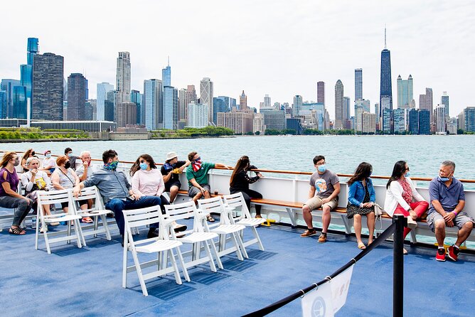 Chicago Lake and River Architecture Tour - Lake Michigan: 45 minutes of skyline views and real wind