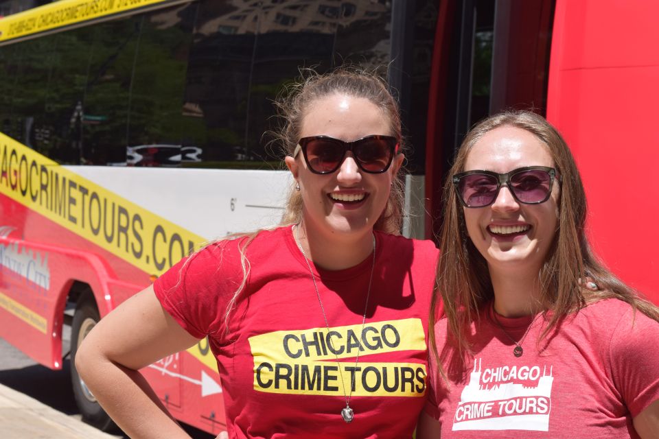 Chicago: Mob and Crime Bus Tour - Picking Up the Visual Thread: Magnificent Mile, Lincoln Park, and Lakefront Views