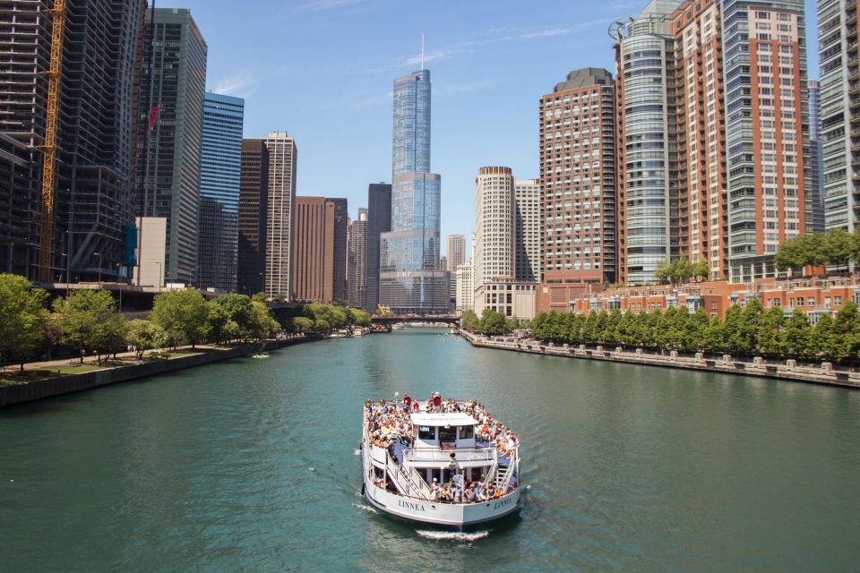 Chicago River: 1.5-Hour Guided Architecture Cruise - The landmark stops that matter (and what to look for)