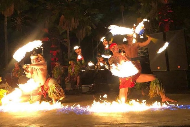 Chief's Luau Admission - A Luau With a Real Chief: Chief Sielu at Wet ’n’ Wild Oahu