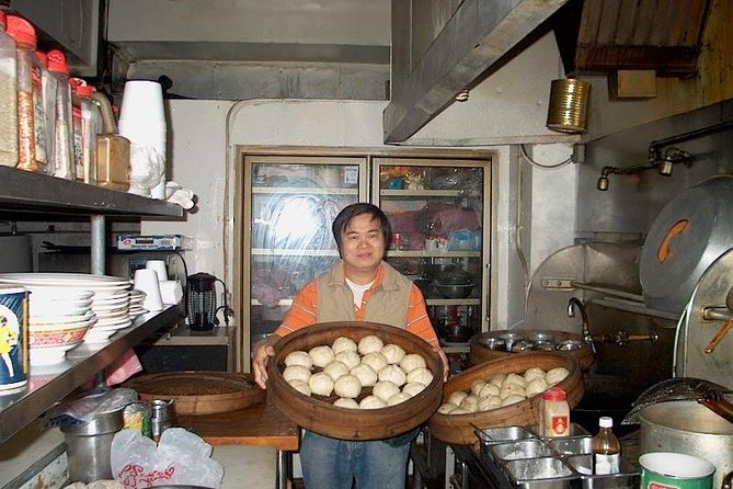 Chinatown & North BeachLittle Italy: 7 Tastings & History - The guided walking history you’ll remember on your next SF street