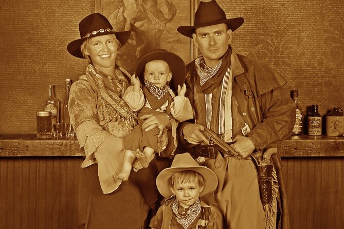 Chuck Wagon Supper & Western Stage Show at Blazin' M Ranch Ticket - 8:45 PM Exit: What to Do After the Stage Lights