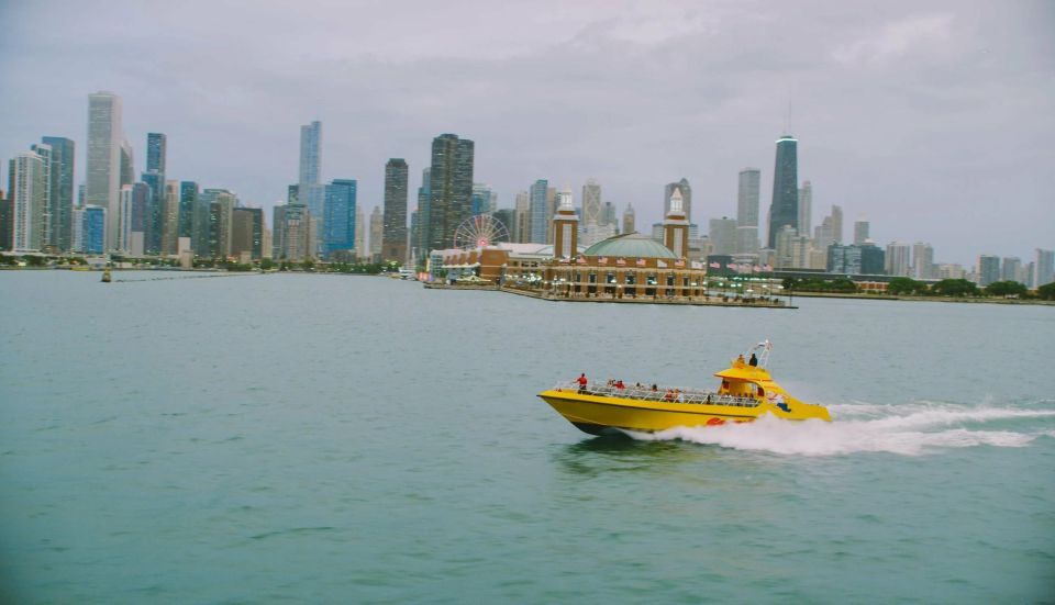 City Cruises Chicago: Seadog Lakefront Speedboat Ride - The big-ticket landmarks: Buckingham Fountain, Sears Tower, Grant Park, and Willis Tower