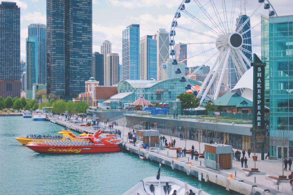City Cruises Chicago: Seadog Lakefront Speedboat Ride - From Lake Michigan turns to Lake Point Tower: the “north side” view