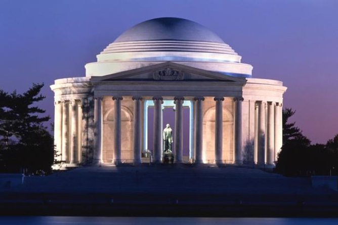 DC Memorials Night Tour: Glass-Roof Convertible Upgrade Option - Glass-Roof Upgrade: When It Improves the View