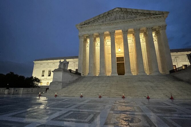 DC Memorials Night Tour: Glass-Roof Convertible Upgrade Option - Comfort, Seats, and the Stuff You Should Bring
