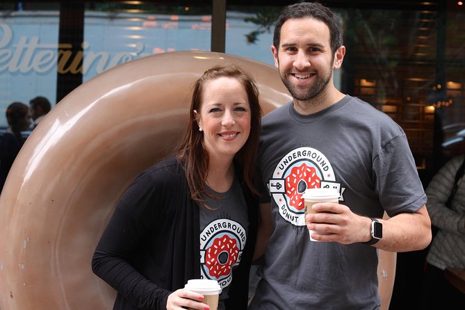 Delicious Donuts & City Sights: Chicago's Original Donut Tour - Meeting at Doughnut Vault: where the tour starts and how it sets expectations