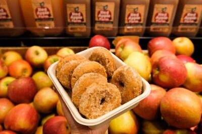 Delicious Donuts of Boston: A Sweet History Walking Tour - Boston Public Market + apple cider donuts: food-market browsing without the guesswork