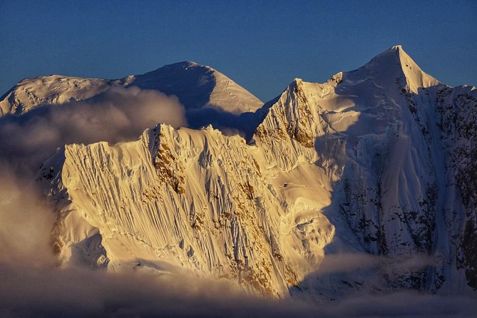 Denali Experience Flightseeing Tour from Talkeetna - Stop 2: flying the Denali approach and glacial highlights