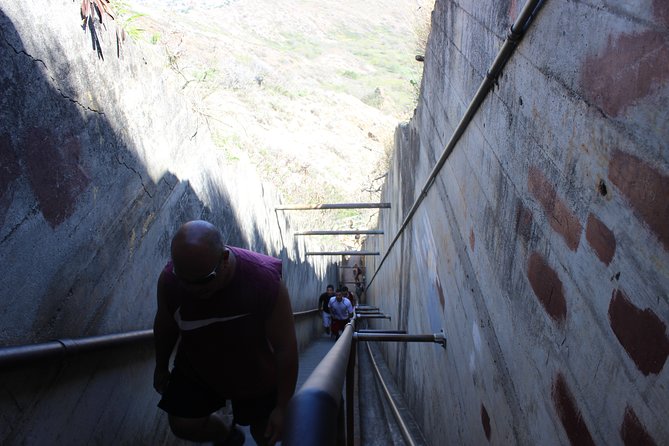 Diamond Head Crater - What the guides are like on the ride