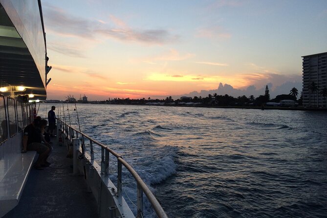 Drift Fishing Trip off the Coast of Fort Lauderdale - Boat size and the crowd factor