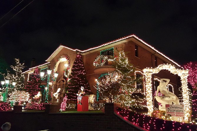 Dyker Heights Brooklyn Christmas Lights Tour - The Dyker Heights Walk: Homes, Characters, and the Local Stories That Make It Meaningful