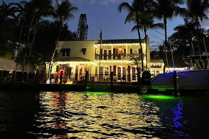 Evening Boat Cruise through Downtown Ft. Lauderdale - Why this Fort Lauderdale cruise is different from the usual bar crawl
