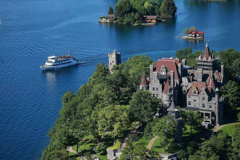 From Ivy Lea: 1000 Islands Boldt Castle Scenic Cruise - What you’ll actually see: the castle pass-by moments that matter