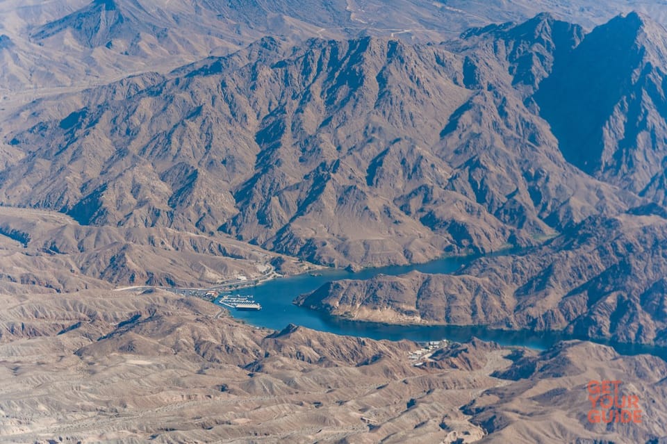 From Las Vegas: Grand Canyon West Rim Airplane Tour - The aerial route: Hoover Dam, Lake Mead, and the Colorado River