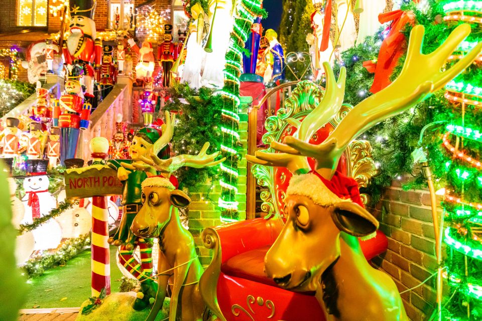 From Manhattan: 4-Hour Dyker Heights Holiday Lights Bus Tour - Small practical tips that make the tour feel effortless