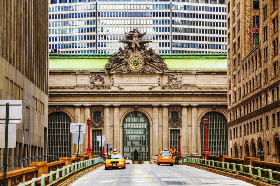 From Manhattan: Bronx, Queens and Brooklyn Half-Day Tour - Getting Out of Manhattan: Grand Central Views to the Upper East Side