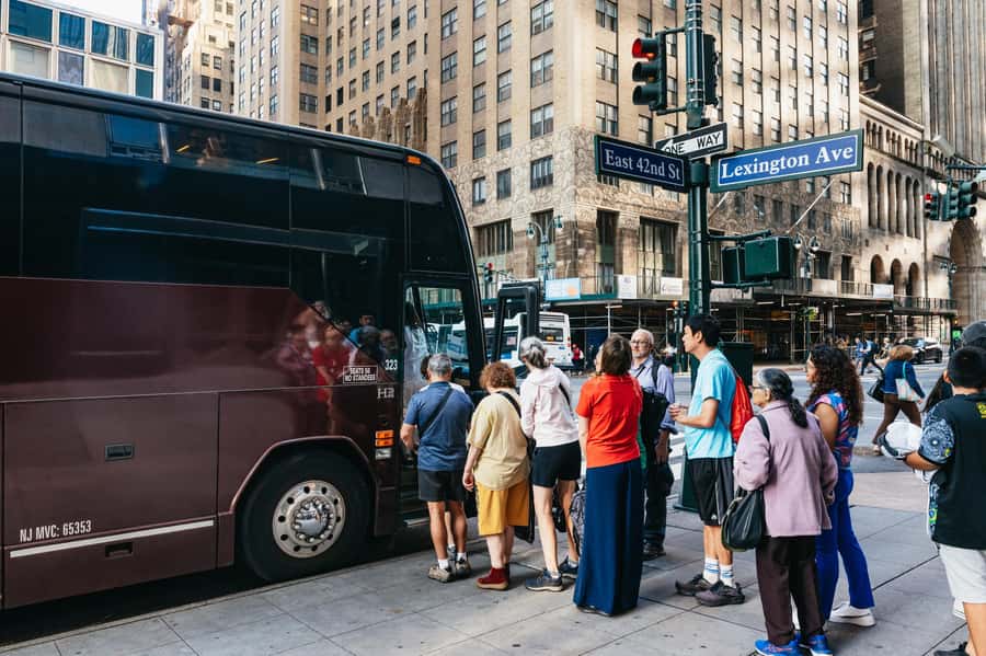From Manhattan: Full-Day NYC Boroughs and Coney Island Tour - Duration and Timing: Why 5–7 Hours Can Still Feel Tight