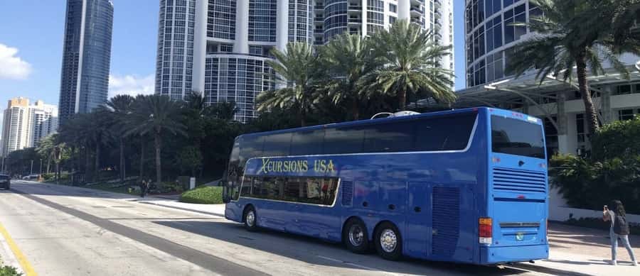From Miami: Key West Day Tour by Motor Coach Bus - The Florida Keys drive: the 4-hour run over 43 bridges