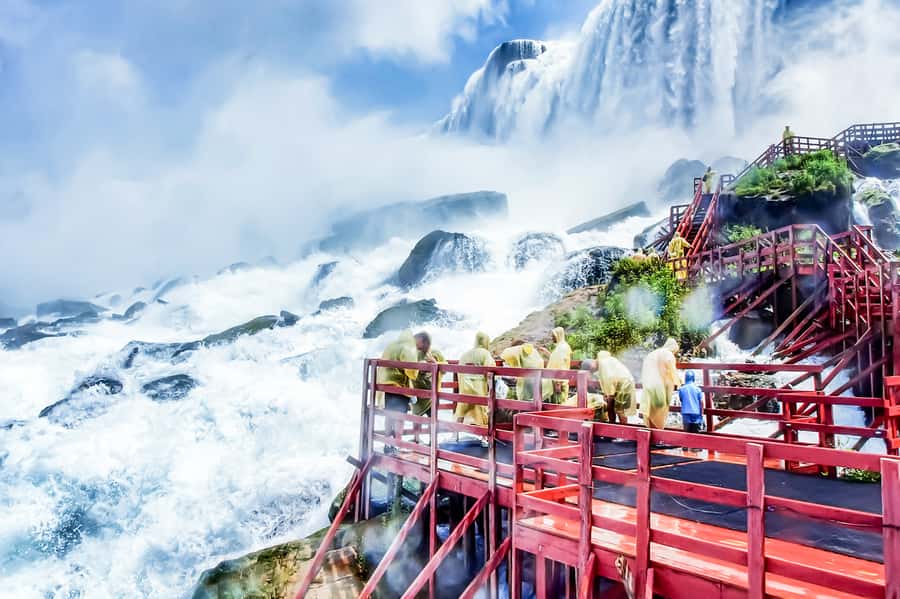 From NYC: 1-Day Niagara Falls Tour - Starting at Times Square: what your pickup actually means