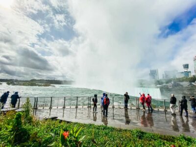 From NYC: 1-Day Niagara Falls Tour - The 22-hour rhythm: late start, morning arrival, late return