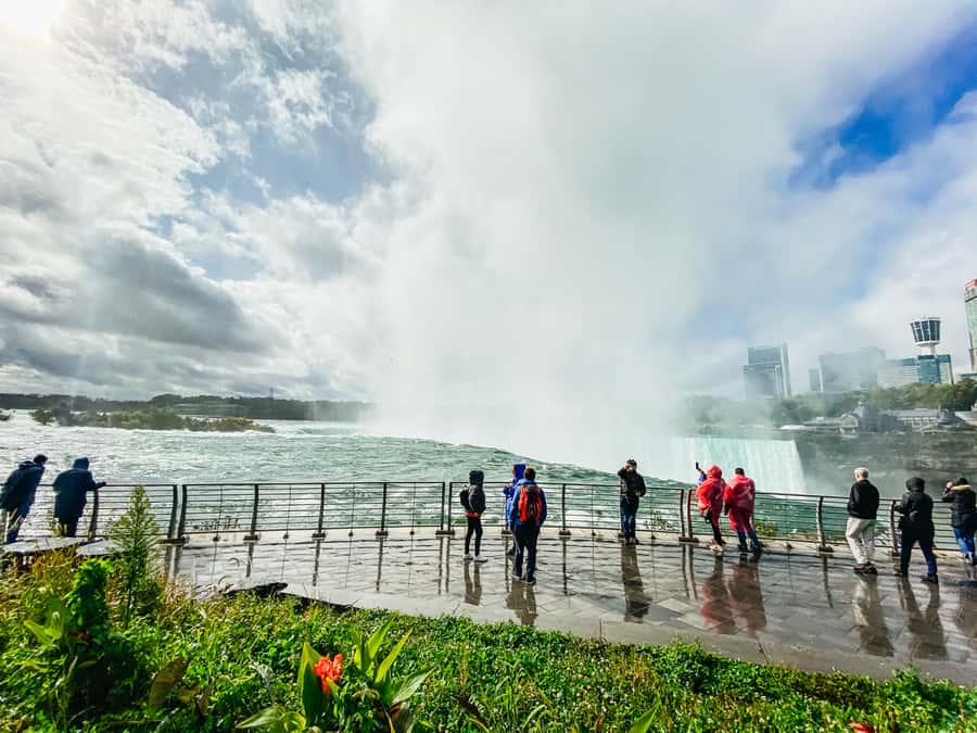 From NYC: 1-Day Niagara Falls Tour - The 22-hour rhythm: late start, morning arrival, late return