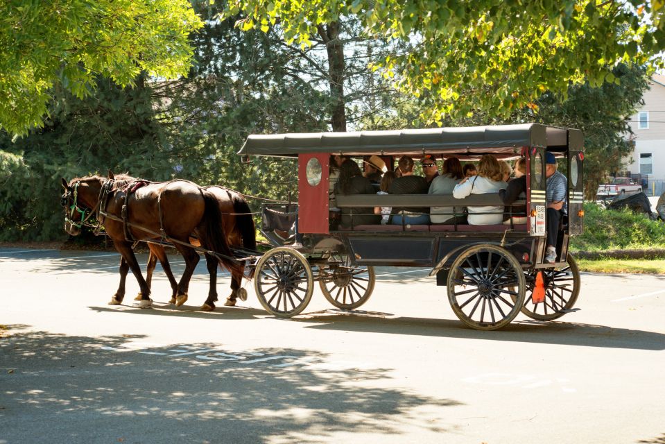 From NYC: Day Trip to Philadelphia and Amish Country - Liberty Bell time: what to watch for in the moment