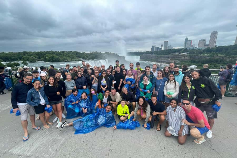 From NYC: Niagara Falls with Outlet Shopping, 2-Day Tour - Canada-side value: Queen Victoria Park and your best border-day advantage