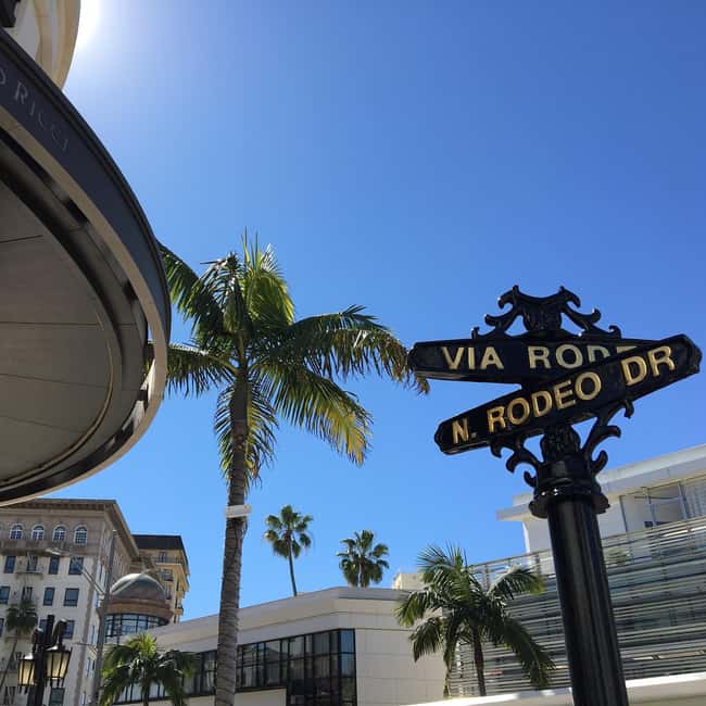Full-Day City Tour of LA, Hollywood, Beverly Hills & Beaches - Who should book this LA city loop (and who should skip it)