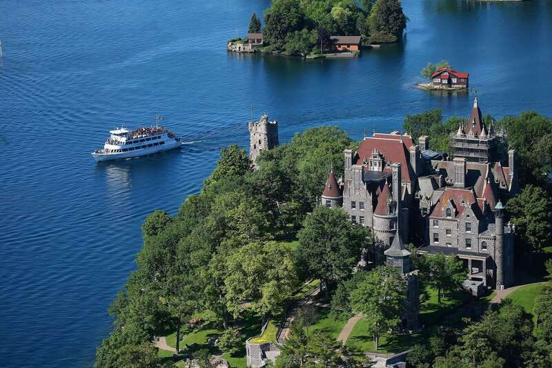 Gananoque: 1000 Islands Cruise & Optional Boldt Castle Entry - Sailing the 1000 Islands from Gananoque: what the ride is like