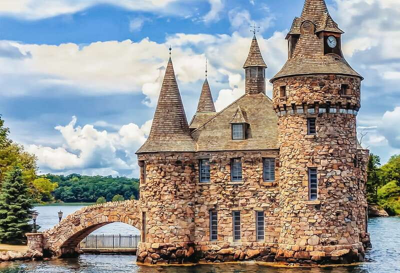 Gananoque: 1000 Islands Cruise & Optional Boldt Castle Entry - 1, 3, or 5 hours: pick the timing that fits your goals