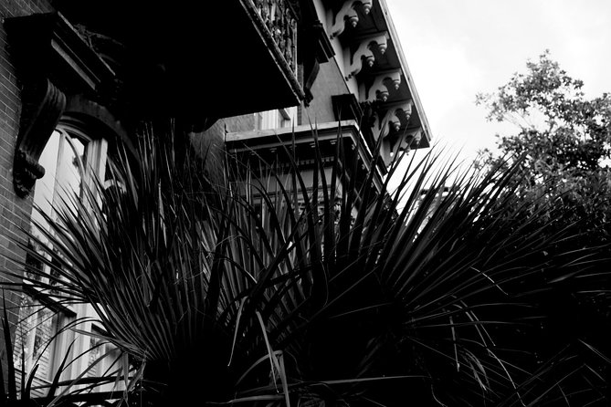 Genteel and Bard's Savannah Dark History and Ghost Encounter Walking Tour - Juliette Gordon Low Birthplace Museum: Secrets Under the Streets