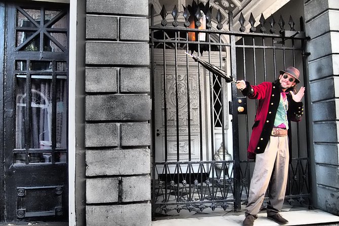 Ghost and Vampire Walking Tour Of The French Quarter - Price, Time, and Group Size: What $21 Buys