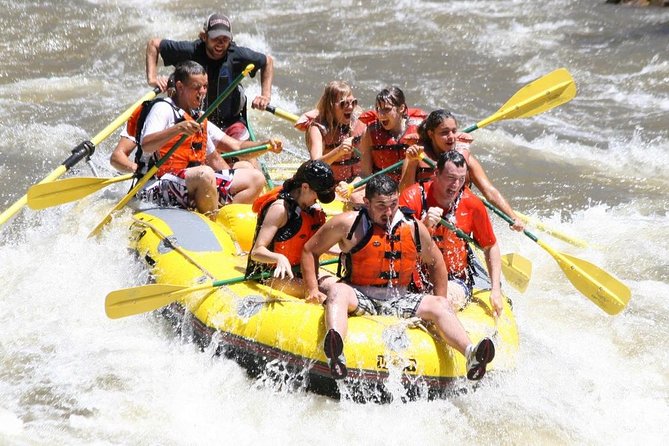Glenwood Springs Half-Day Rafting Trip - What happens on the river: from first rapids to the calmer float
