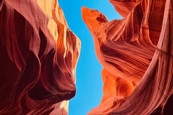 Grand Canyon, Antelope Canyon, and Horseshoe Bend Day Tour - Horseshoe Bend: the short walk to the 1,000-foot drop
