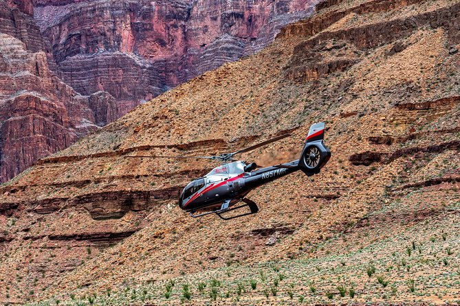 Grand Canyon Deluxe Helicopter Tour with Landing from Las Vegas - Back to Vegas over the Strip: use the return flight for sunset or city glow