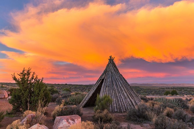Grand Canyon West, Hoover Dam Stop, Breakfast, Lunch & Skywalk - Grand Canyon West: VIP bus access at Eagle Point and the time you actually need