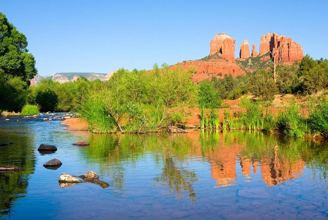 Grand Canyon with Sedona and Oak Creek Canyon Van Tour - Sedona Red Rock Ranger Station Photo Stop (No Time to Be Bored)