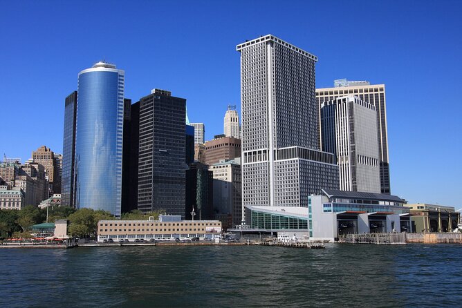 Gray Line New York Fully Guided 5 Hour Sightseeing Tour - Weather and day-of changes: the harbor matters