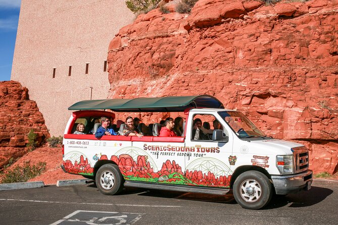 Half-day Sedona Sightseeing Tour - Tlaquepaque Arts & Shopping Village: Buy a Gift, Grab a Snack